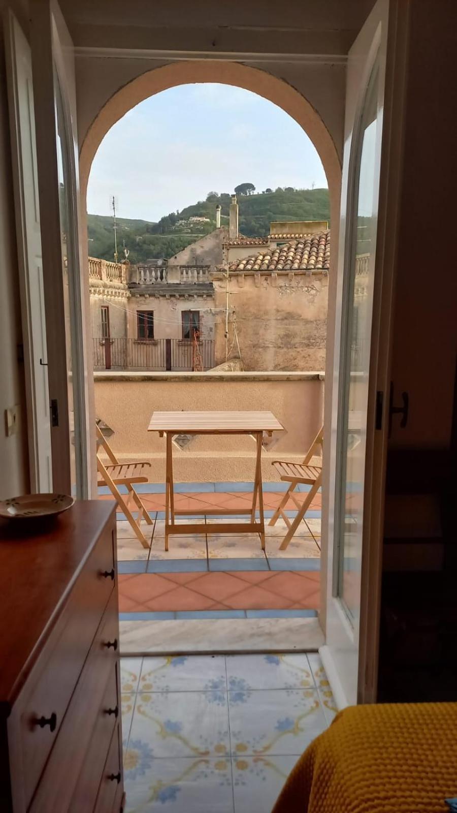 לינה וארוחת בוקר טרופאה Al Vecchio Castello מראה חיצוני תמונה
