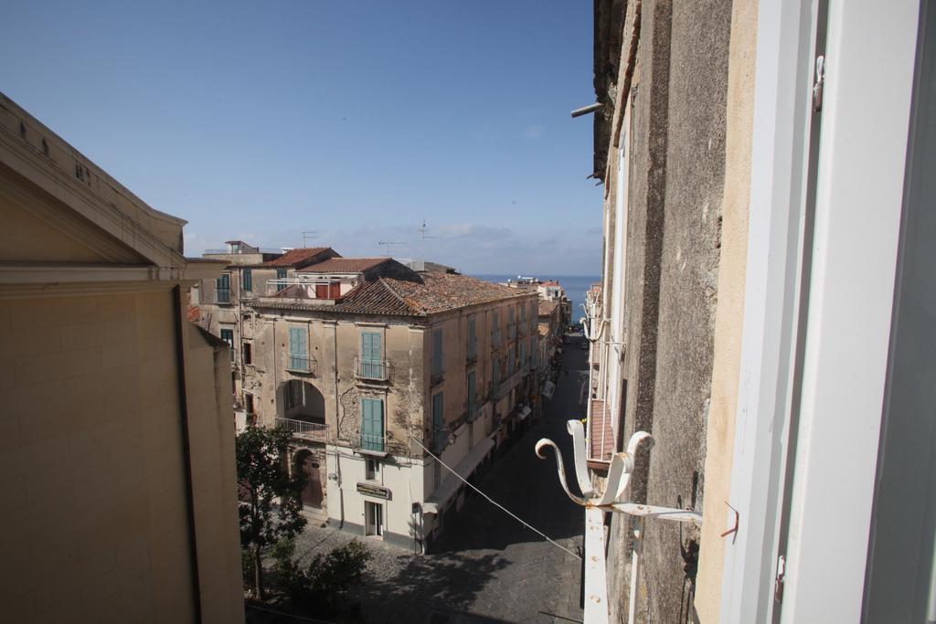 לינה וארוחת בוקר טרופאה Al Vecchio Castello מראה חיצוני תמונה