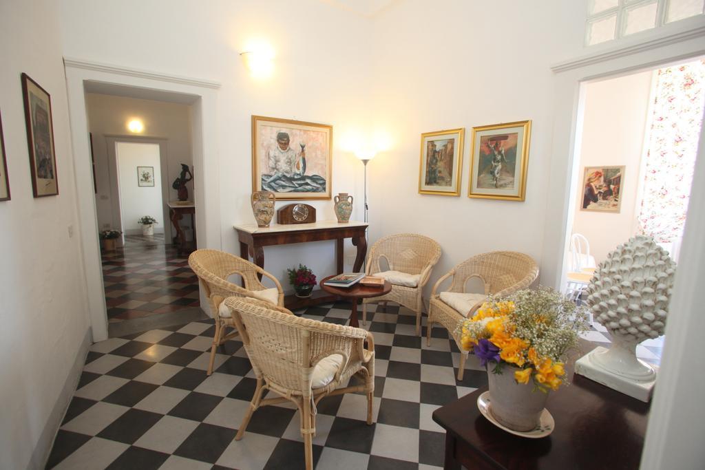 לינה וארוחת בוקר טרופאה Al Vecchio Castello מראה חיצוני תמונה