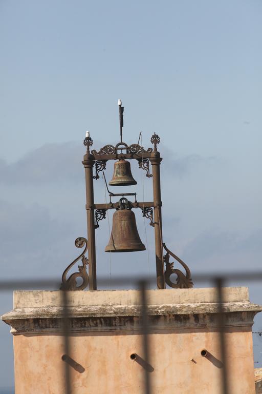 לינה וארוחת בוקר טרופאה Al Vecchio Castello מראה חיצוני תמונה