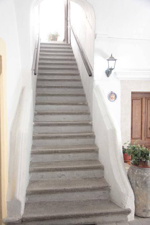 לינה וארוחת בוקר טרופאה Al Vecchio Castello מראה חיצוני תמונה